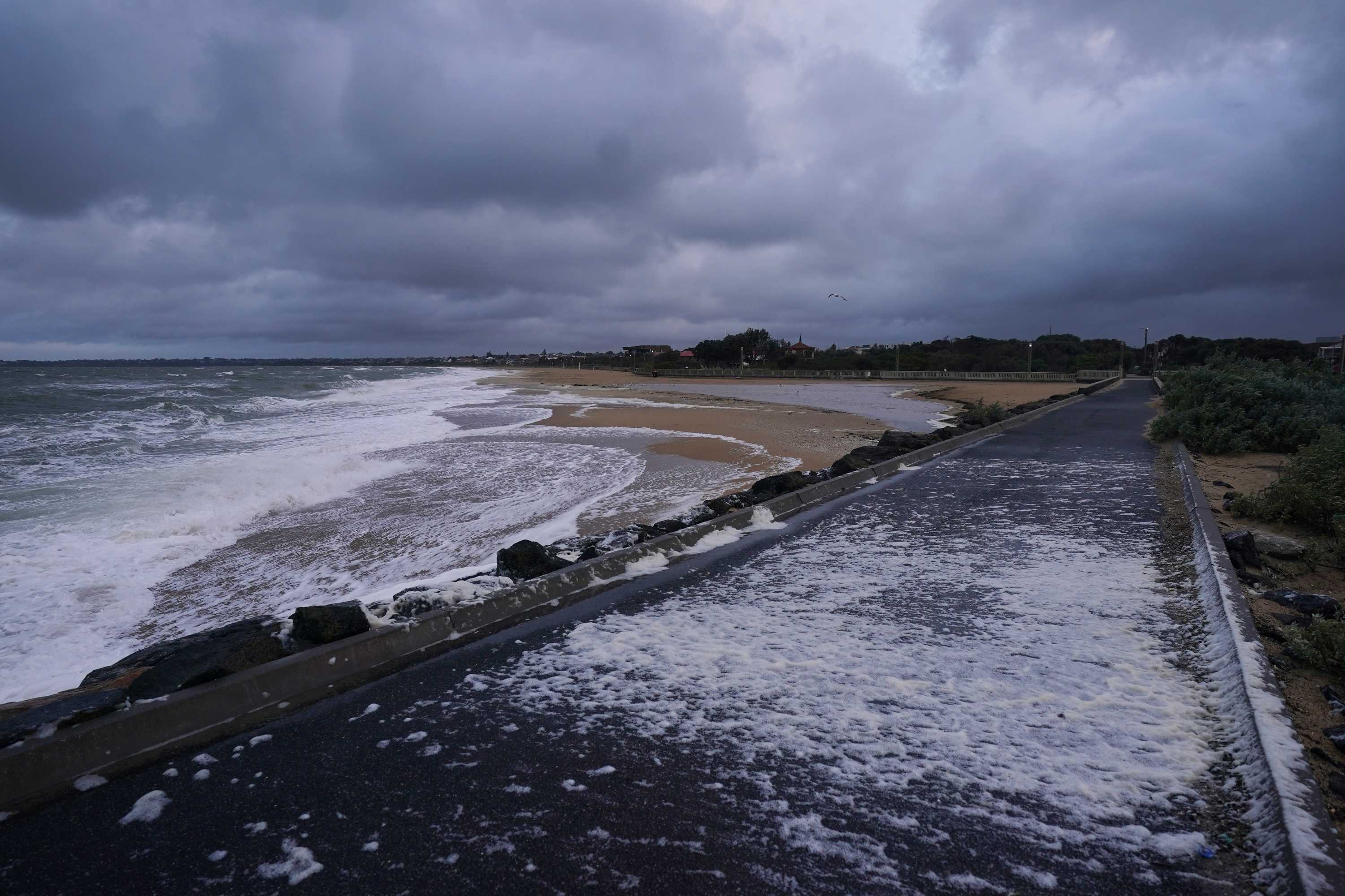 Cold snap brings more early season snow to Thredbo, Perisher and Mt
