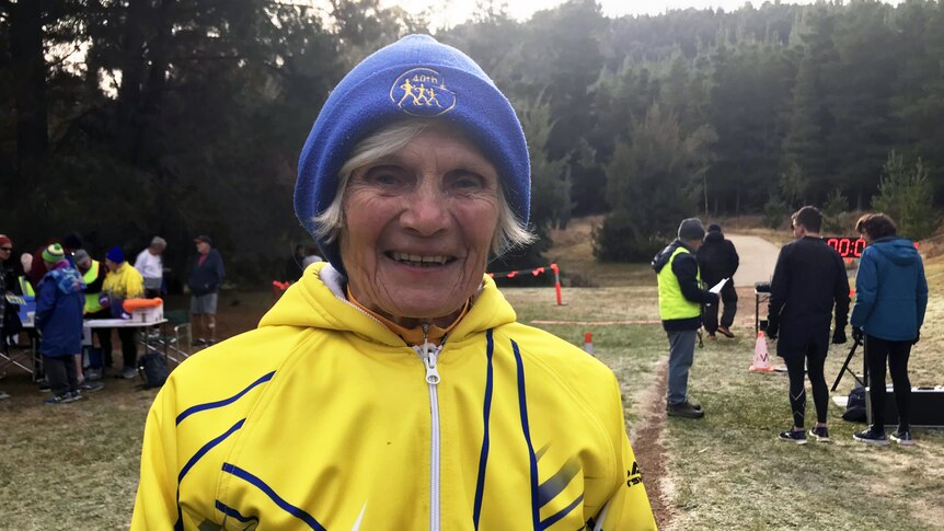 80-Year-Old Woman Sets A Half Marathon Record - Women's Running