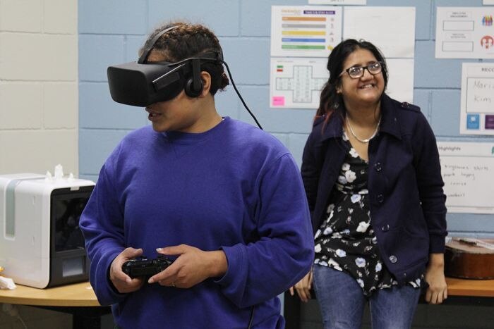 Pelatihan realitas maya (VR)
