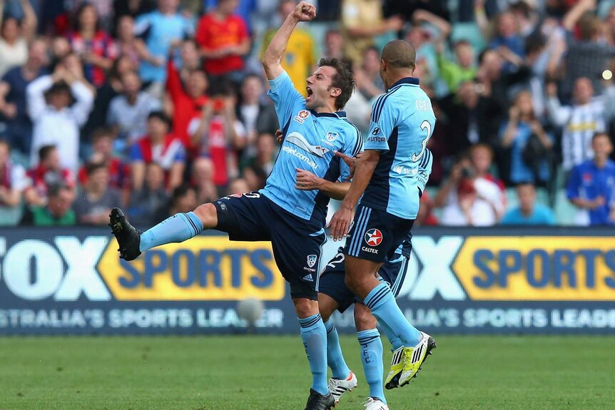 Alessandro Del Piero had the Sydney faithful in raptures with a brilliant free-kick.