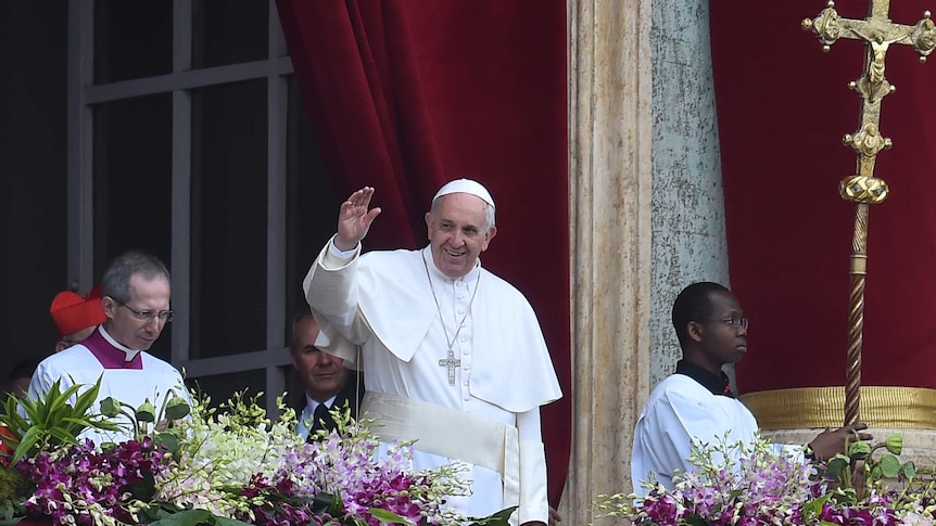 Pope Francis presides over third Easter Mass