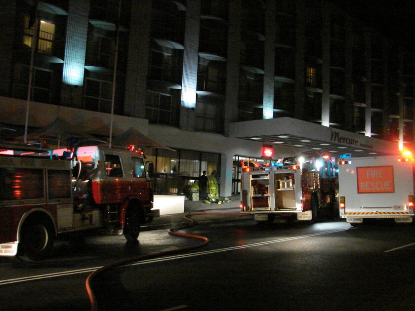 Man escapes hotel fire - ABC News