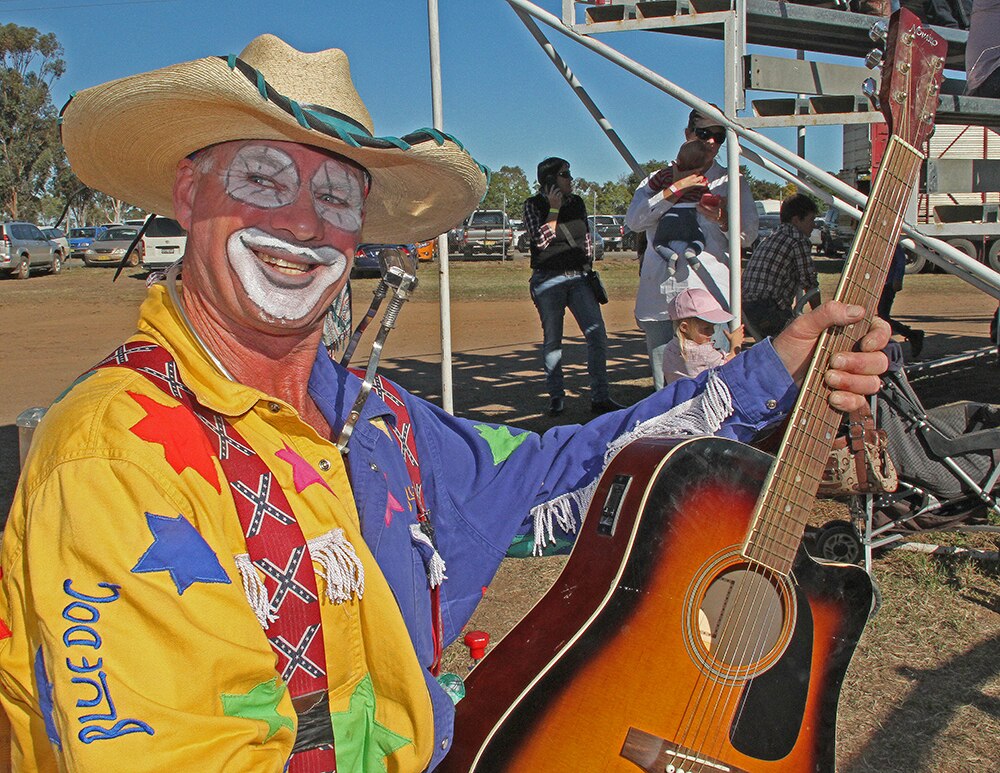 A life on the road in rodeo safety - ABC News