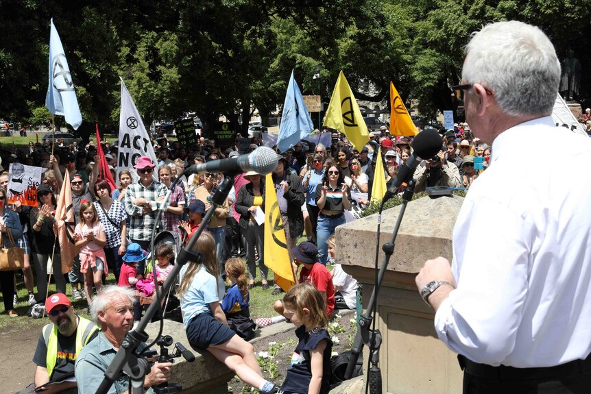 Andrew Wilkie addresses a climate change rally