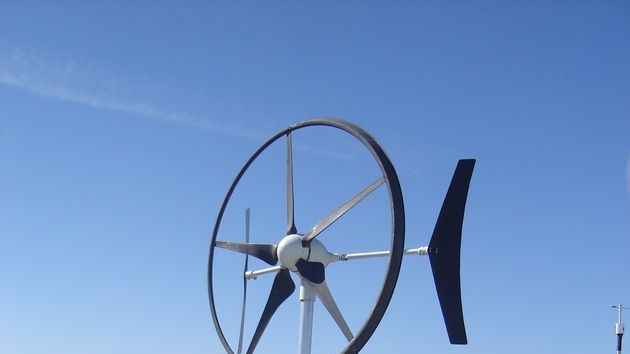 Micro wind turbine
