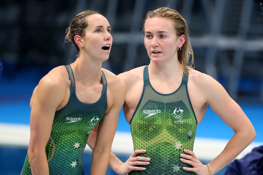 Emma McKeon and Ariarne Titmus during the women's 4x200m relay
