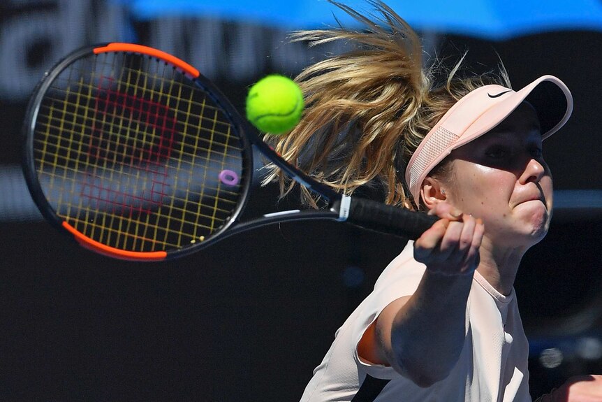 Elina Svitolina hits a forehand at Australian Open