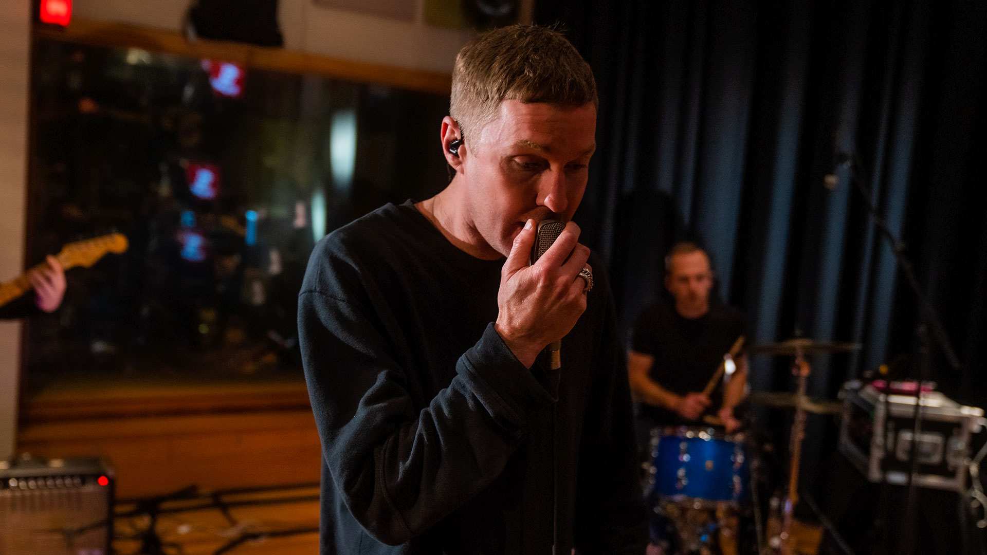 Drapht covers Lime Cordiale 'Robbery' for Like A Version [2021] - triple j