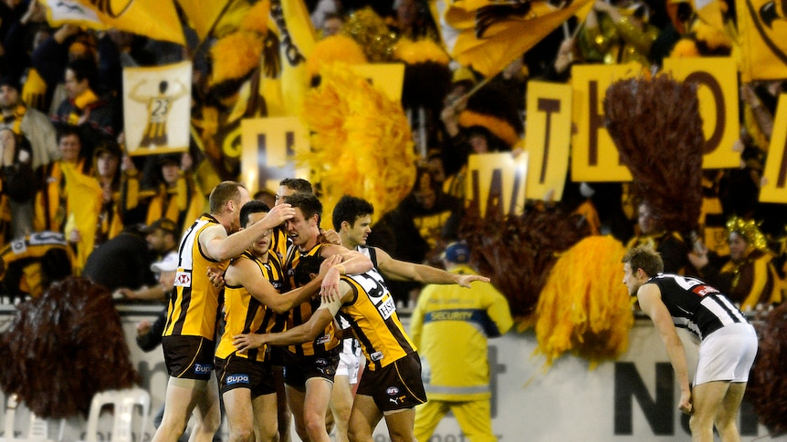 Hawthorn easily defeated Collingwood to qualify for the preliminary final.