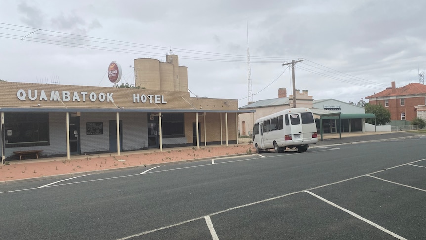 The main street of Quambatook, with the silos sometimes used for film screenings visible behind the pub.