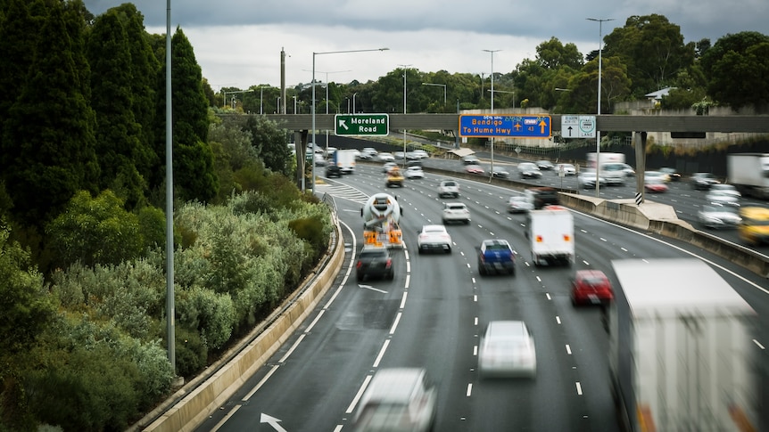 Australia’s biggest city has a car problem. What should Melbourne do to fix it? – ABC News