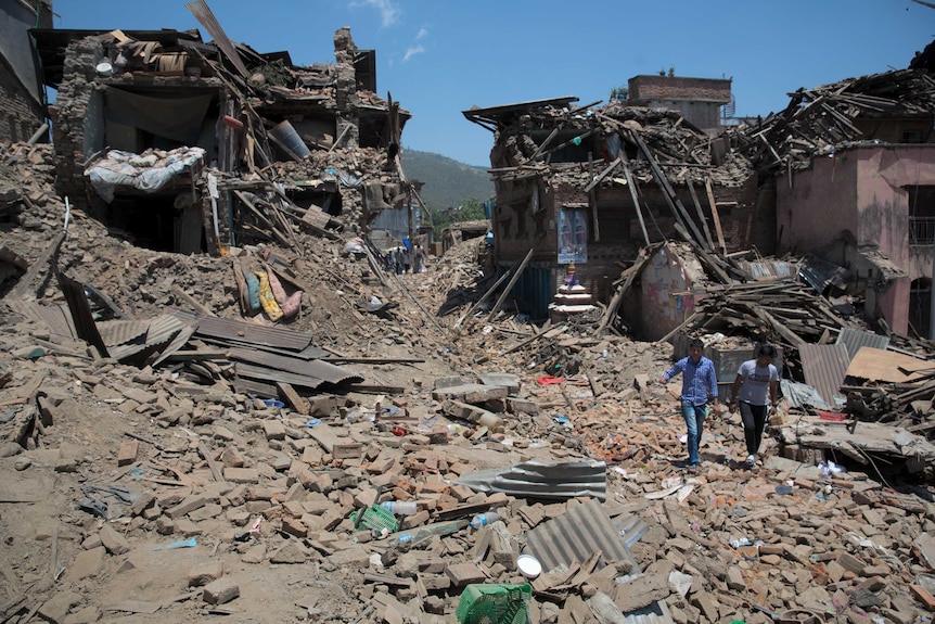 Earthquake damage in Sankhu town