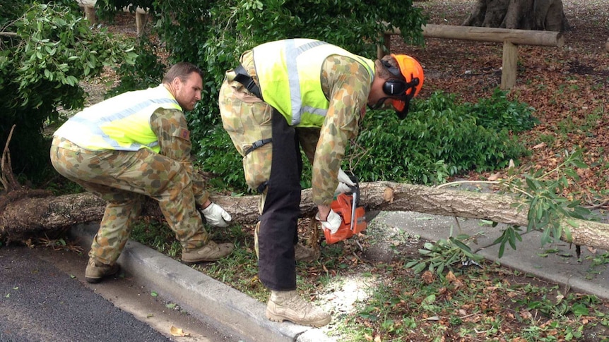 Army officer does storm recovery in South Brisbane