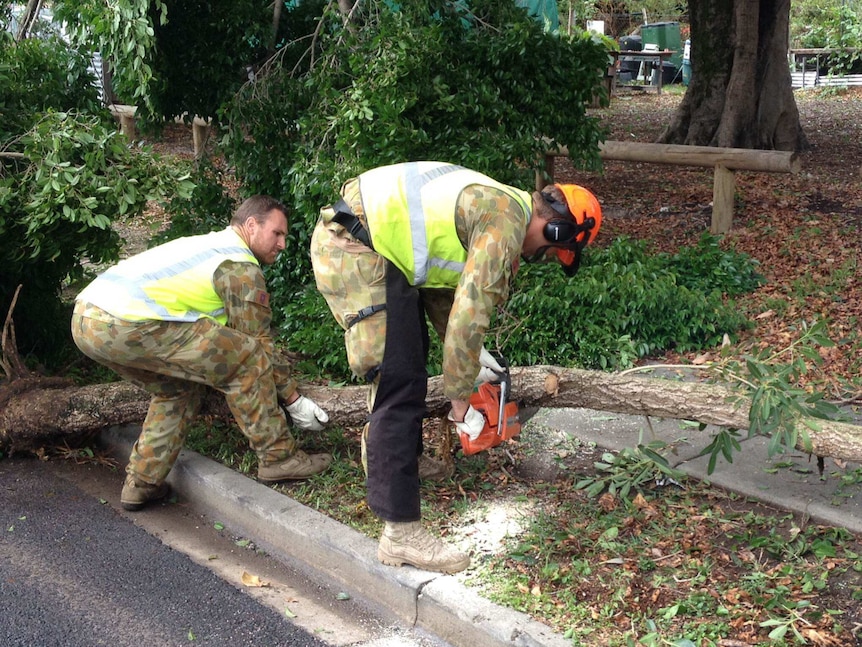 Army officer does storm recovery in South Brisbane
