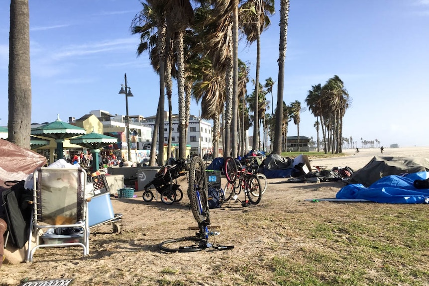 LA tent city on Venice beach