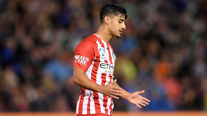 Daniel Arzani playing for Melbourne City in A-League.