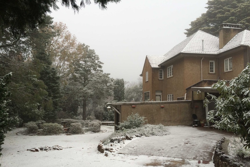 A house under snow.