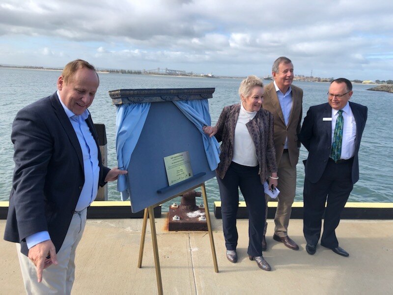 Authorities knew Bunbury jetty was damaged before building new fishing