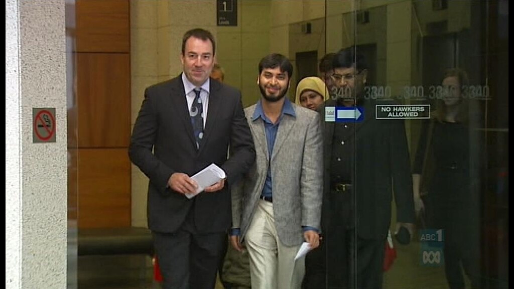 Haneef wins 'substantial' compensation settlement - ABC News