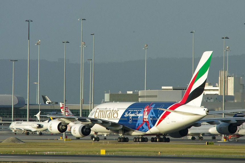 Avion d'Emirates à l'aéroport de Perth