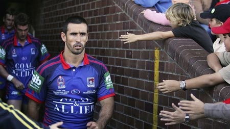 Andrew Johns runs onto field for match against Cowboys