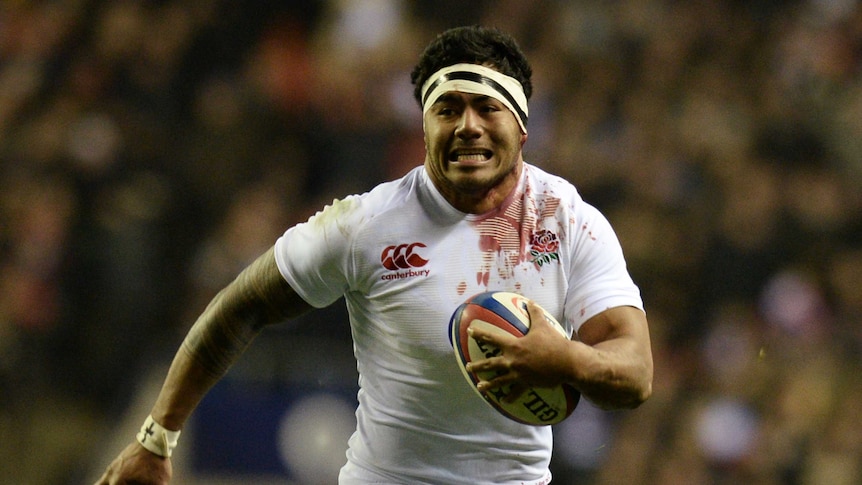 English rugby player Manu Tuilagi with bloodied shirt