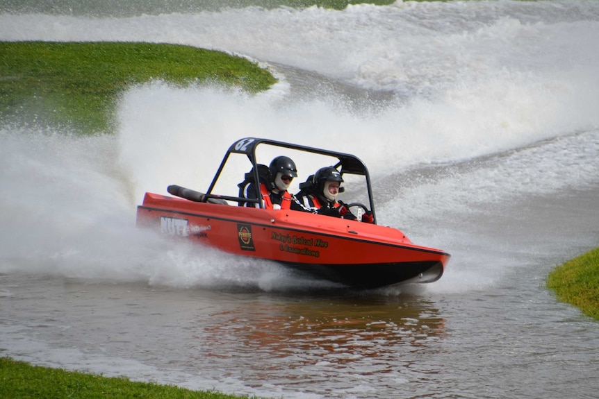 Jet boat makes a turn at Keith's jet boat racing course.