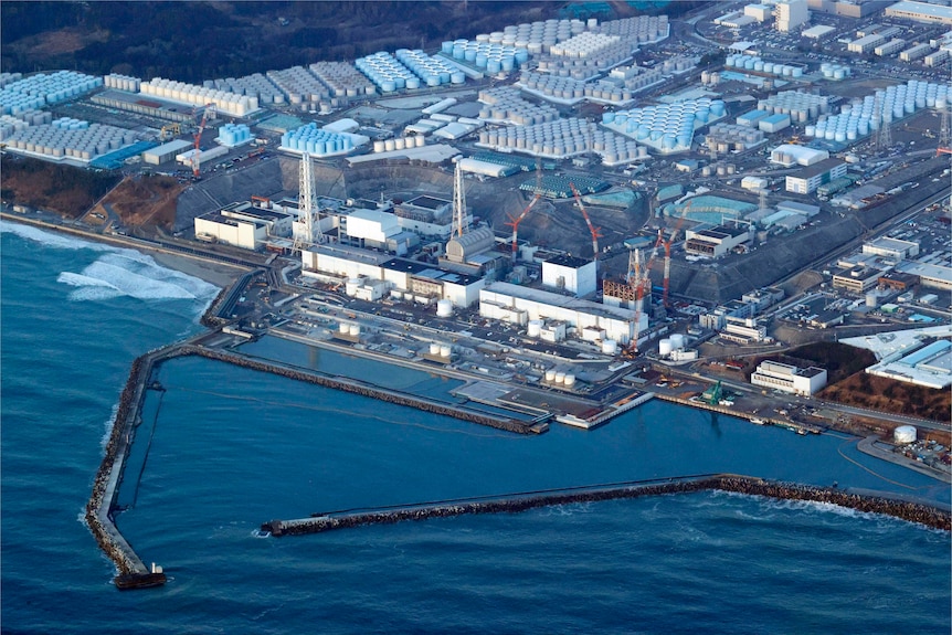 福岛核电站航拍照片。