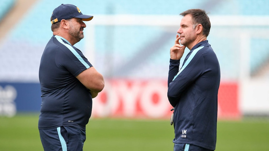 Head coach Ange Postecoglou and assistant Ante Milicic at Socceroos training in 2017