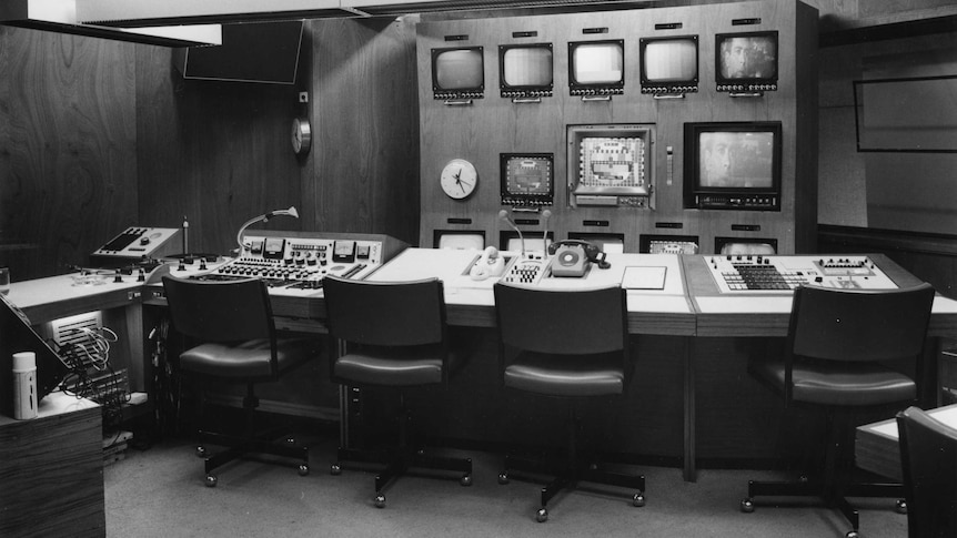 An archive photo showing a transmission control panel.