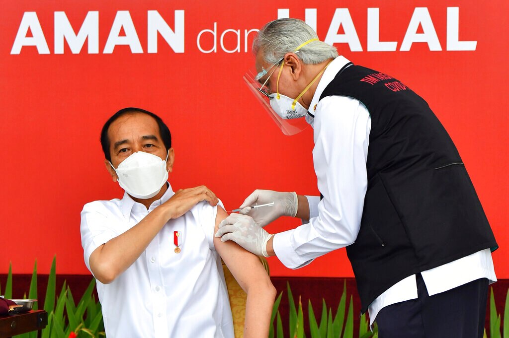 Indonesia Is Preparing To Vaccinate Up To 180 Million People Against ...