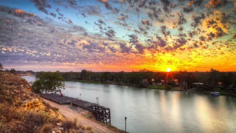 Indigenous groups call for a new water partnership with government on the Murray Darling Basin system