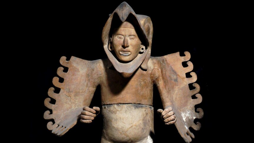 Eagle warrior sculpture 1440–69, fired clay, stucco, pigment.