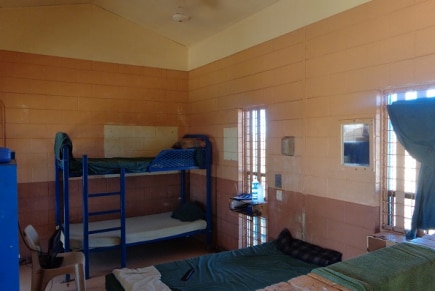Lack of air conditioning in Roebourne prison cells could breach human rights, says Aboriginal legal service