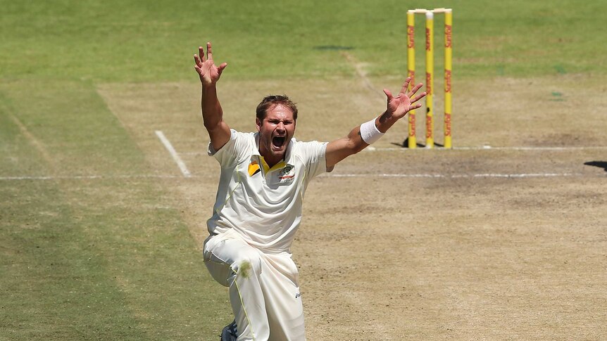 Australia's Ryan Harris appeals on day three of the third Test