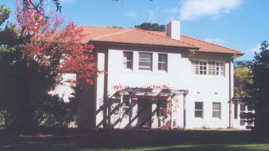 Director's Residence in 2001
