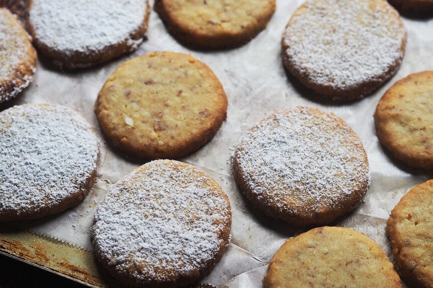 Classic Christmas shortbread gets a twist with the addition of lemon zest and blitzed almonds, a homemade gift.