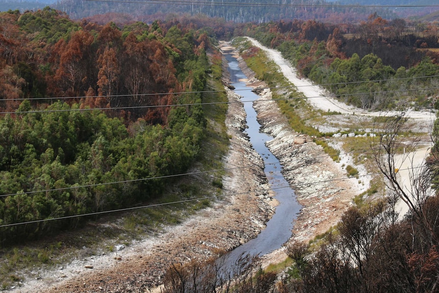 Canal between Lake Pedder and Lake Gordon