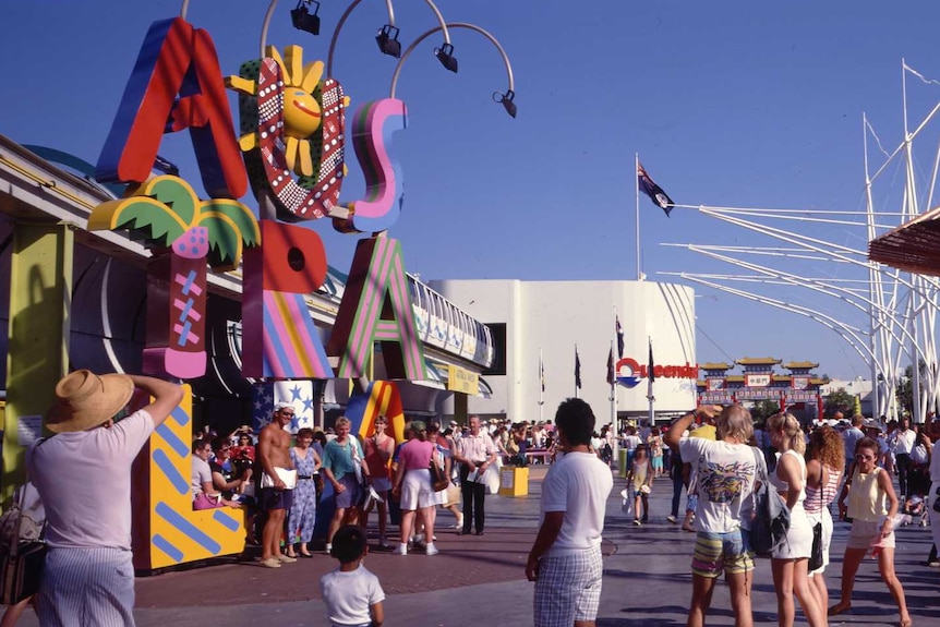 Hundreds of people at Expo 88 in South Bank in 1988.