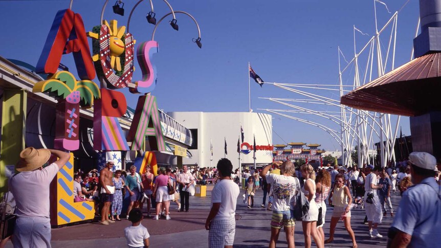 Hundreds of people at Expo 88 in South Bank in 1988.