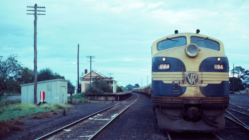 South Gippslanders push for restoration of railway from Clyde to Koo Wee  Rup - ABC News