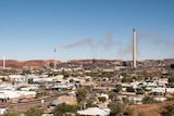An image of the Mount Isa township with the mine clearly visible next to the town.