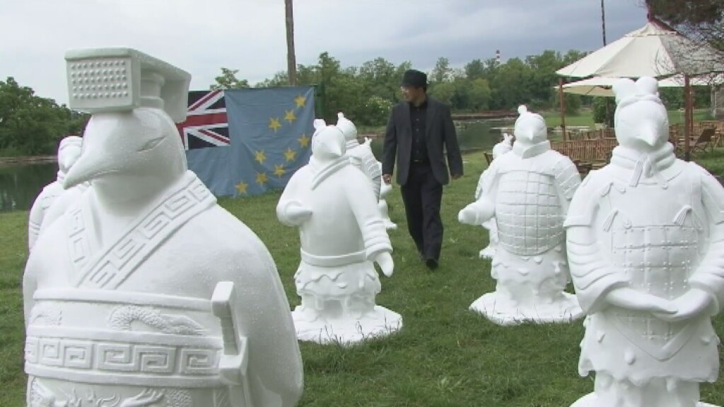 Tuvalu teams up with Taiwanese artist for exhibition - ABC News