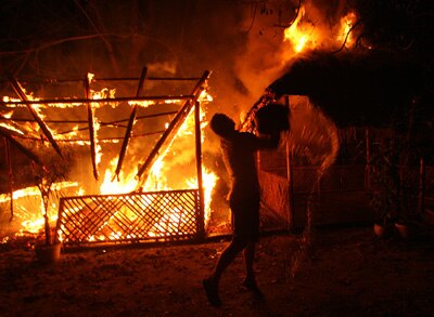 E Timor violence under control, Downer says - ABC News