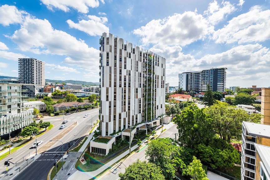 An external photo of an apartment building at Toowong in Brisbane.