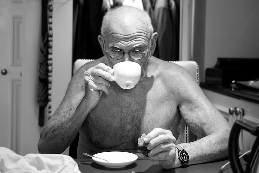 Oliver Sacks in home without shirt.