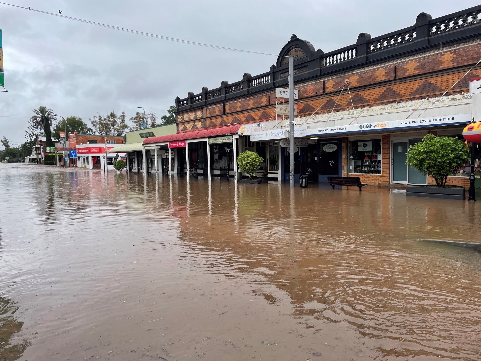 Gympie Residents Prepare To Evacuate For Second Inundation In Months   4b02b25e9db664c36757005e5ee990e8