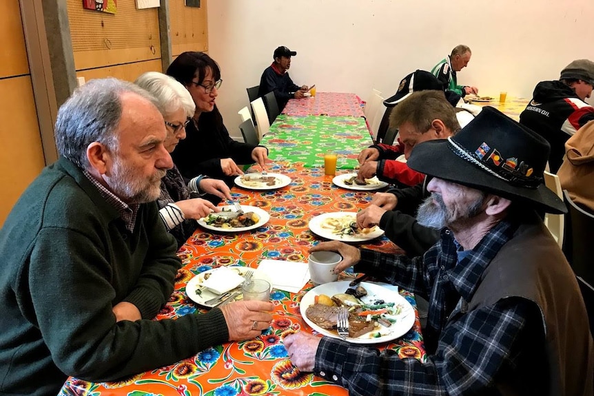 Lunchtime at the Wayside