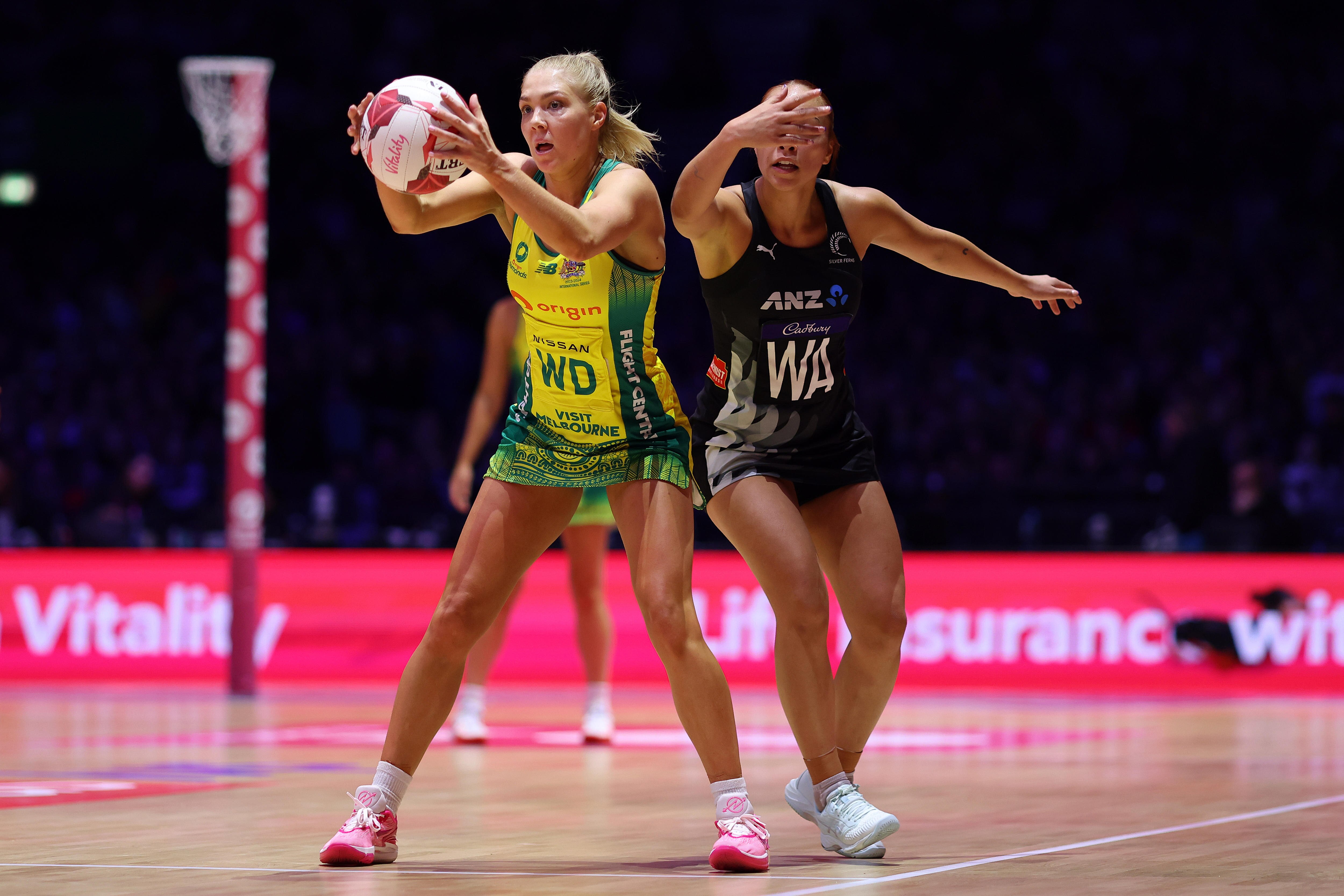 Kate Moloney catches the ball