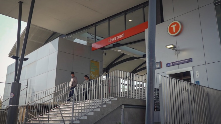 Liverpool train station